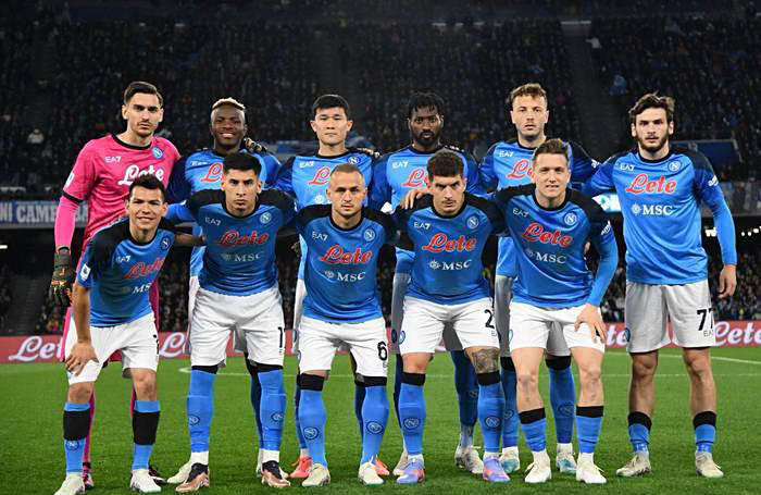 关于那不勒斯迎法甲关键赛，清晨主帅复盘，球迷炸锅，细节决定成败的信息